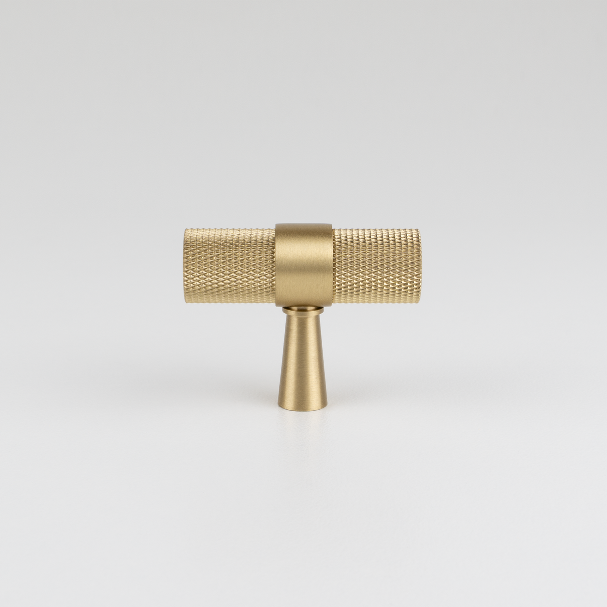 Bolden T-Knob | Brushed Brass