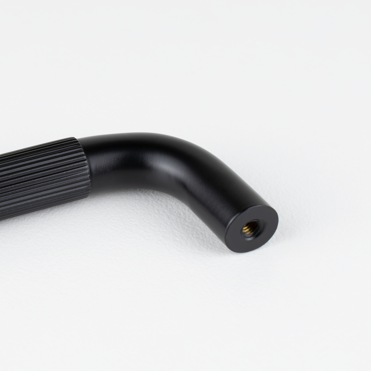 Ronde Linear Pull | Matte Black